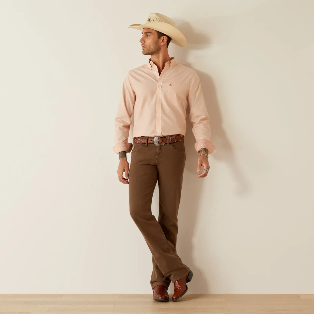 Ariat Men's Light Brown Wrinkle Free Fitted Long Sleeve Button Western Shirt 10054660
