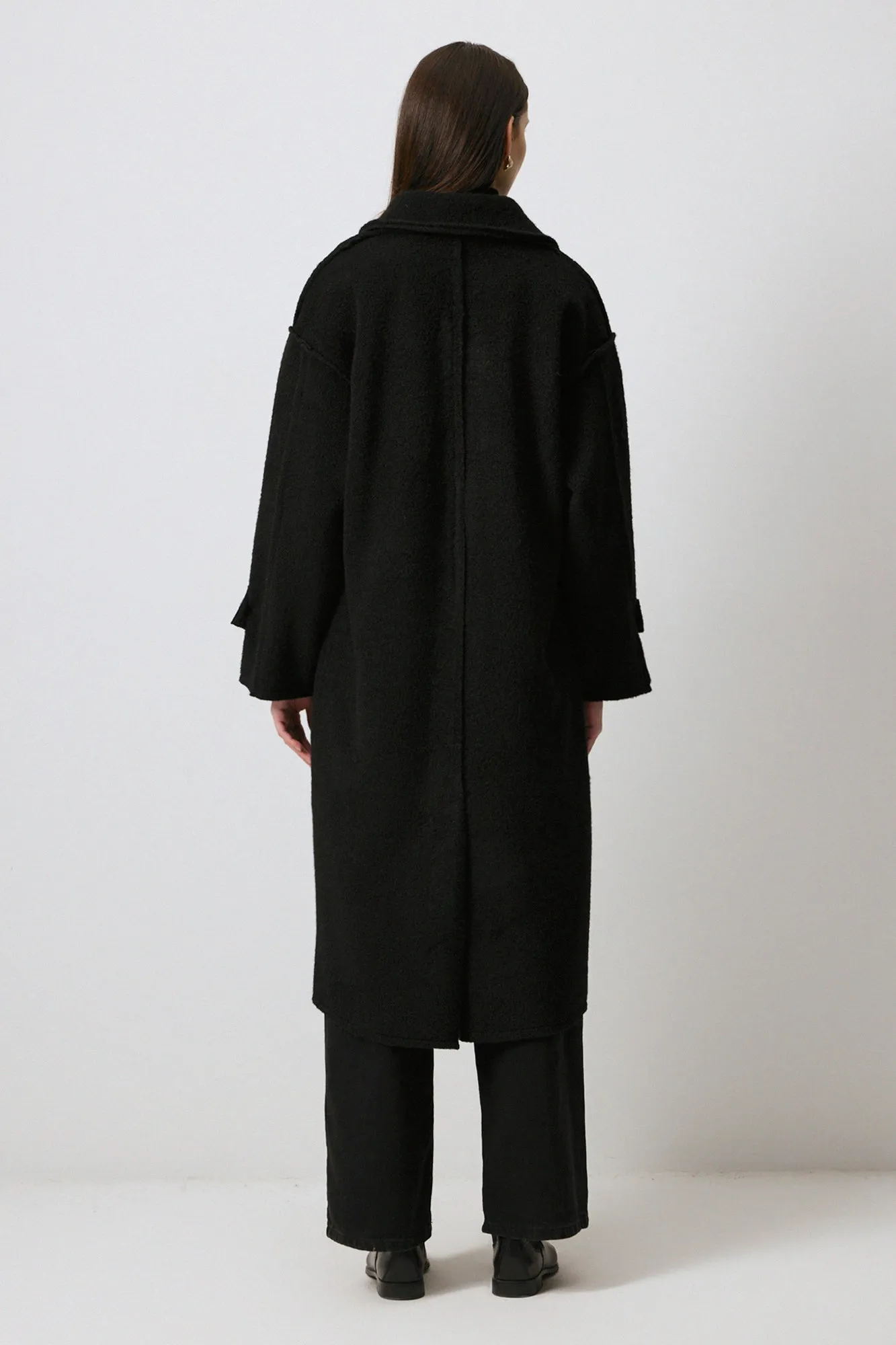 PLUSH COAT WITH SLEEVE EPAOLET