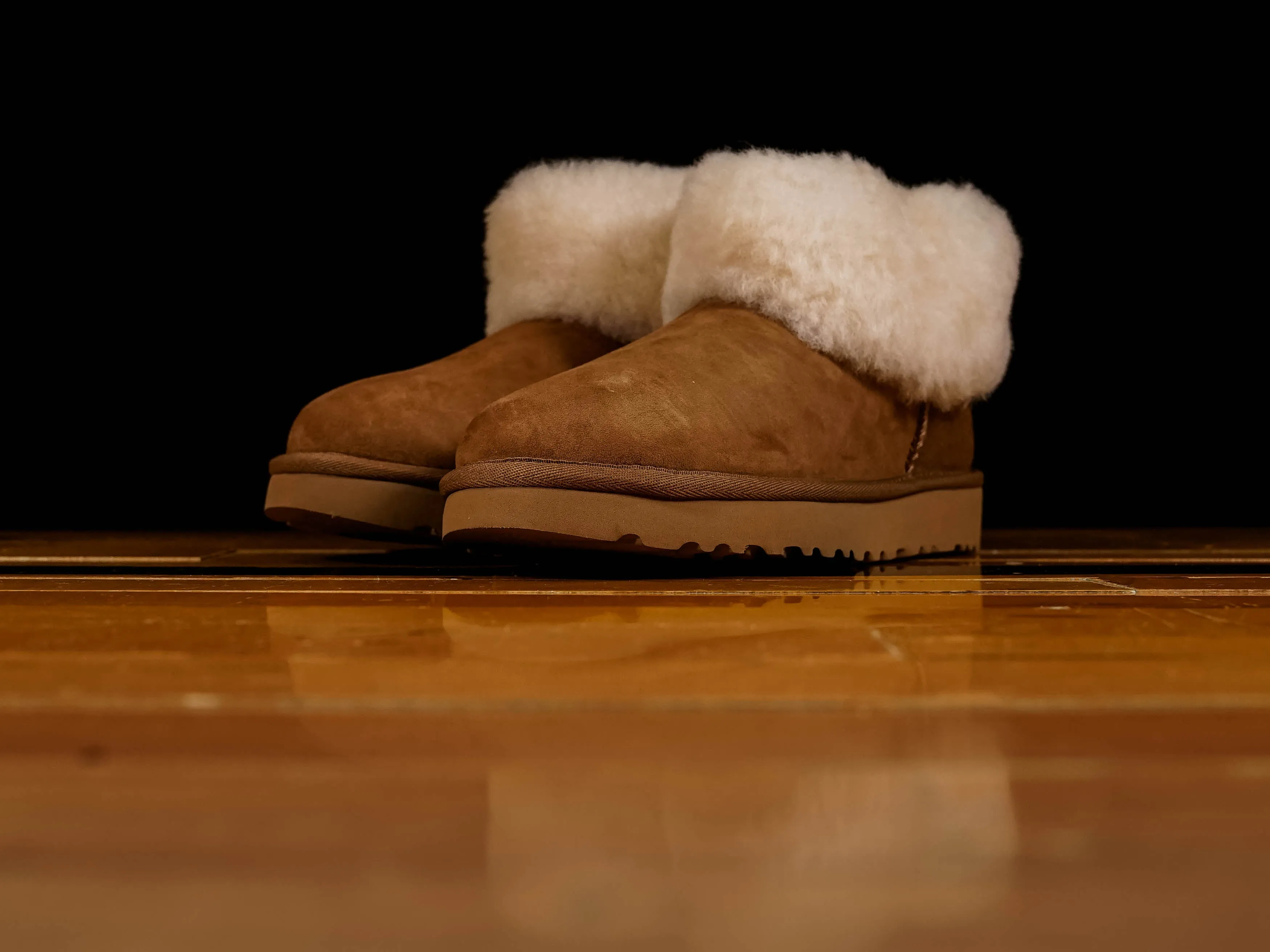 UGG Womens Classic Mini Fluff Boots