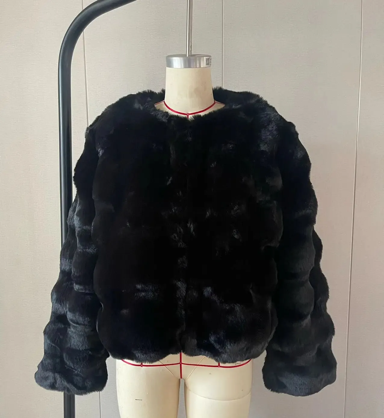 Women's Short Imitation Fur Plush Collarless Coat